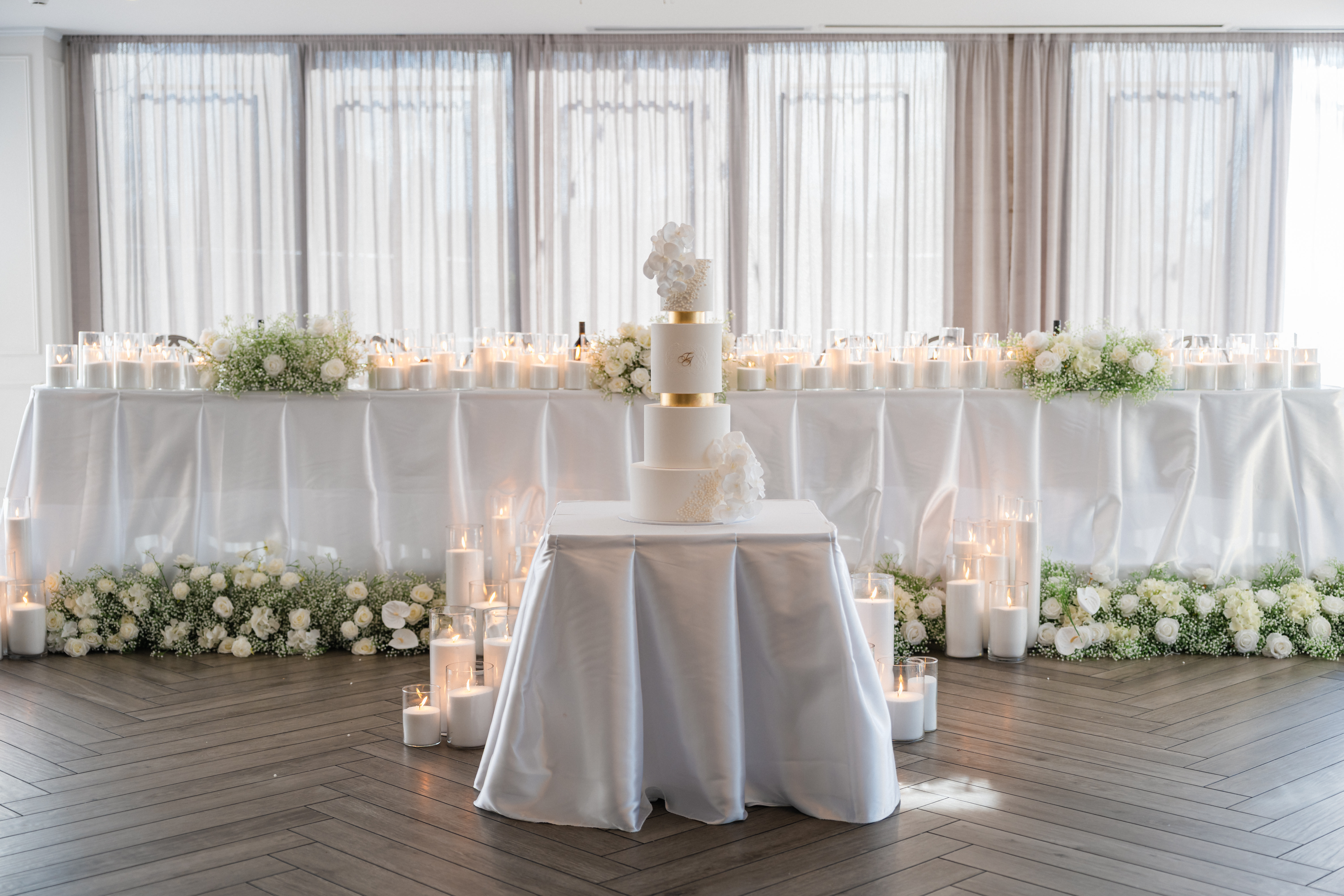 Magic Party-Sydney SupplierHero Wedding Decorations