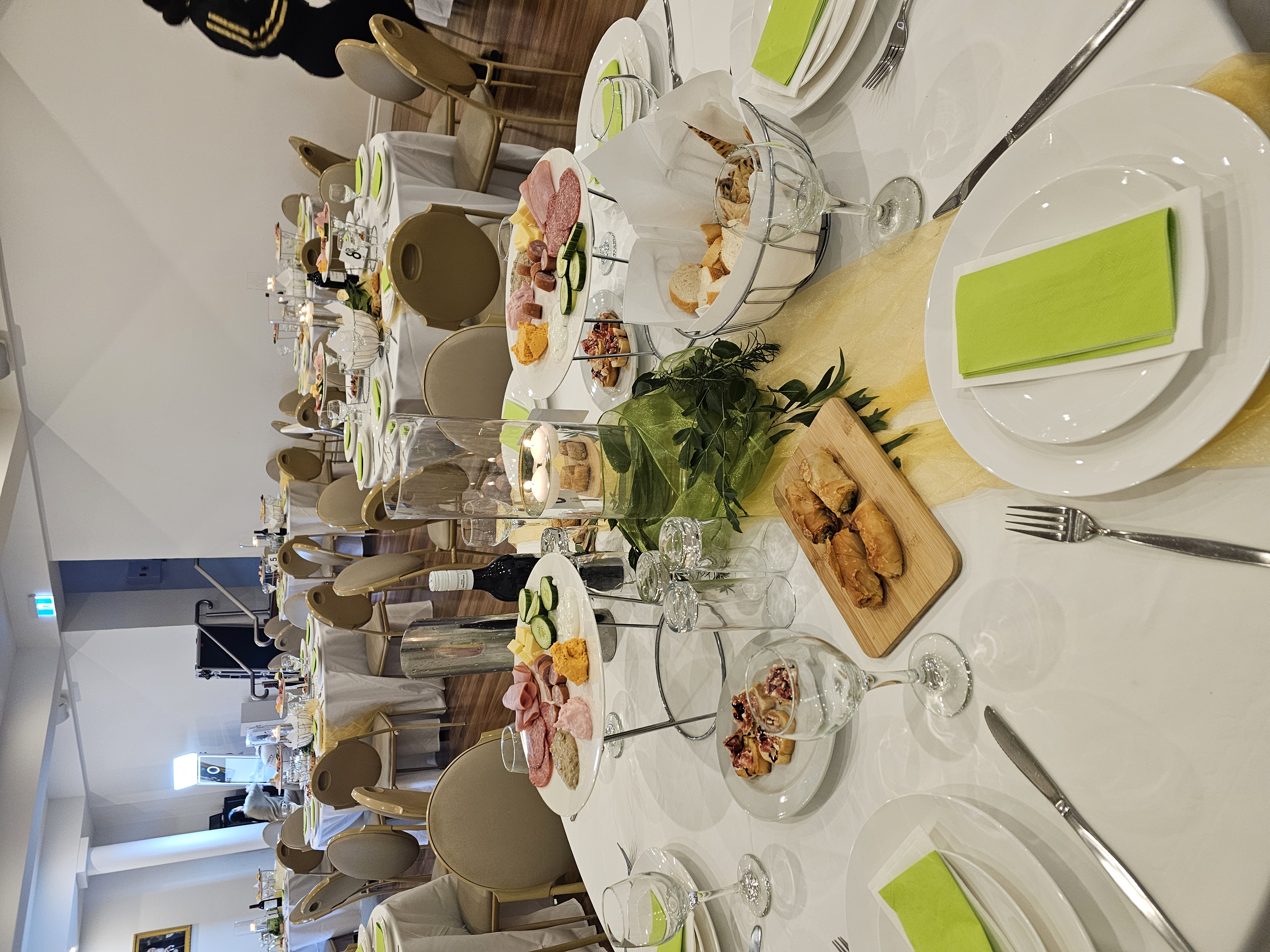 Meraklis Catering SupplierHero Wedding Caterers