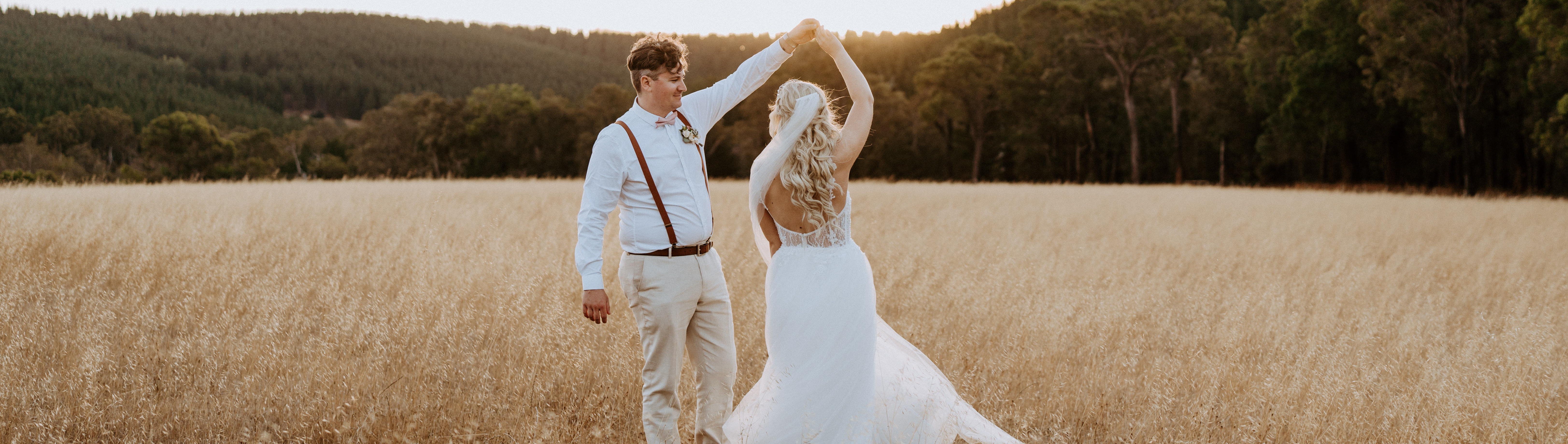 Photography By Frankie SupplierHero Wedding Photography