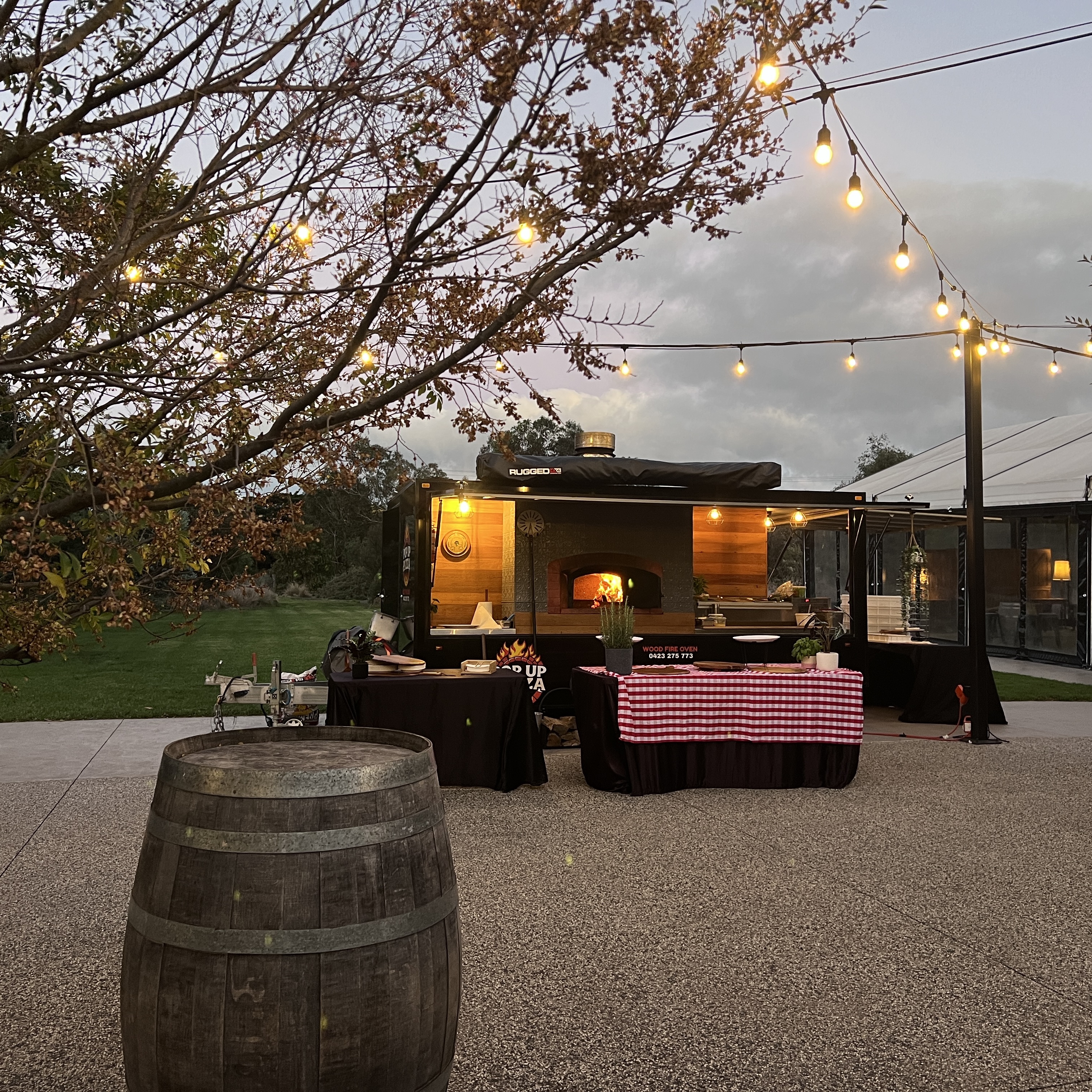 POP UP PIZZA SupplierHero Wedding Caterers