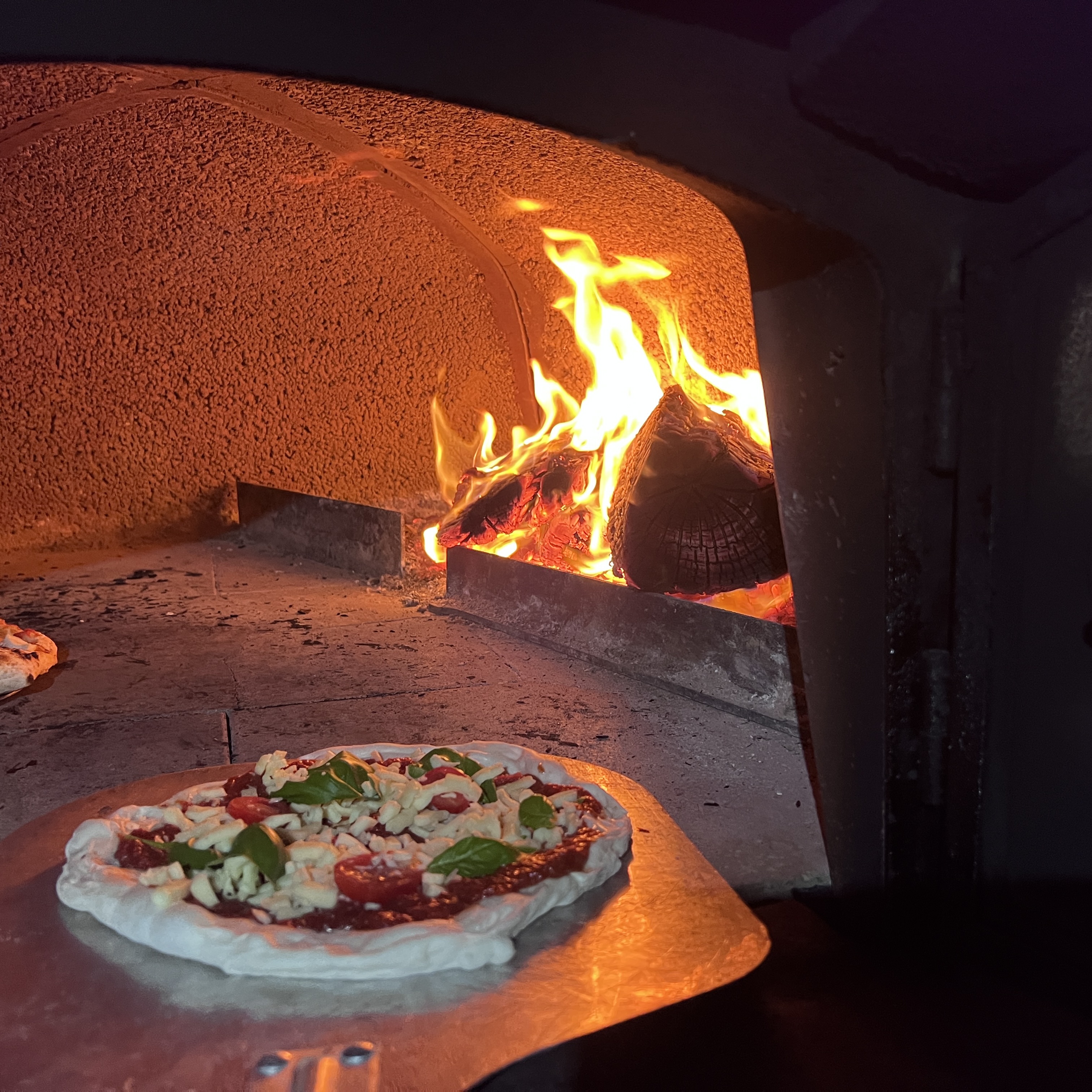 POP UP PIZZA SupplierHero Wedding Caterers