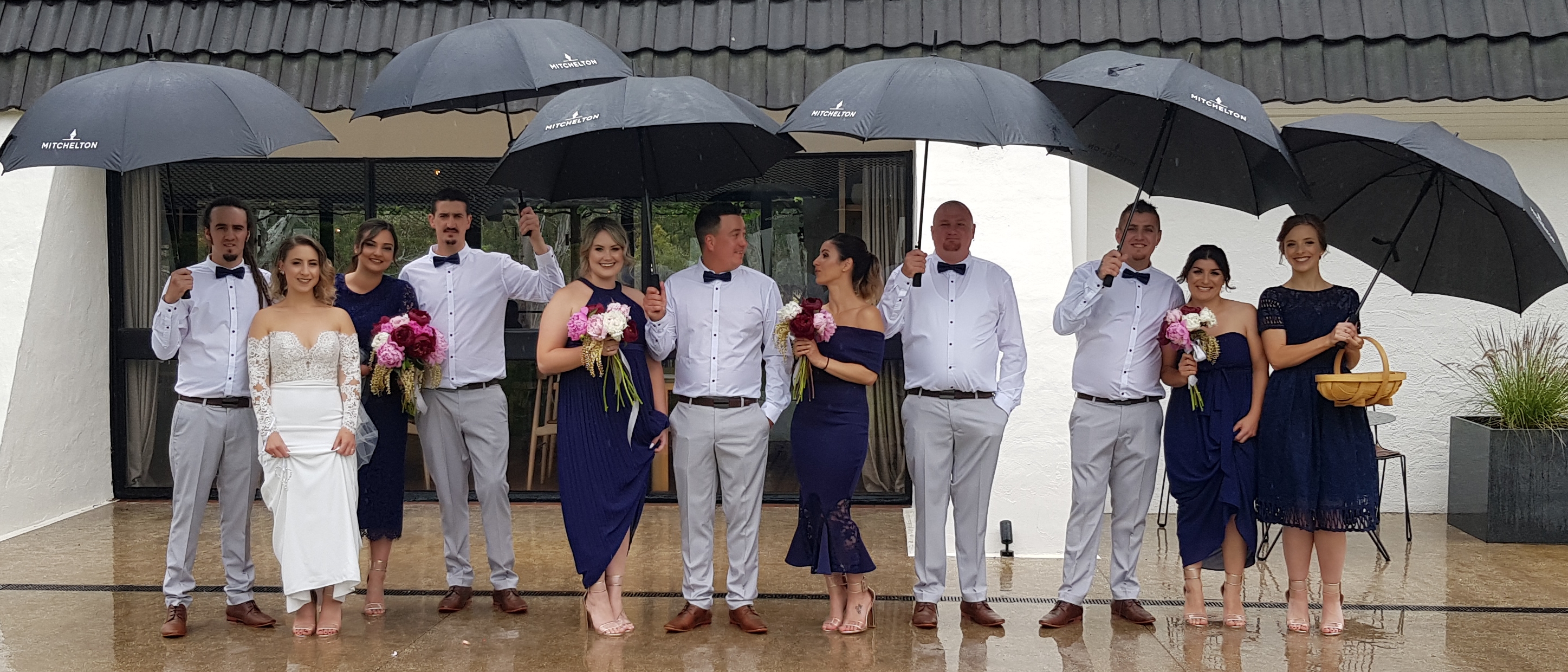 Retro DJ Event Entertainment SupplierHero Wedding Music