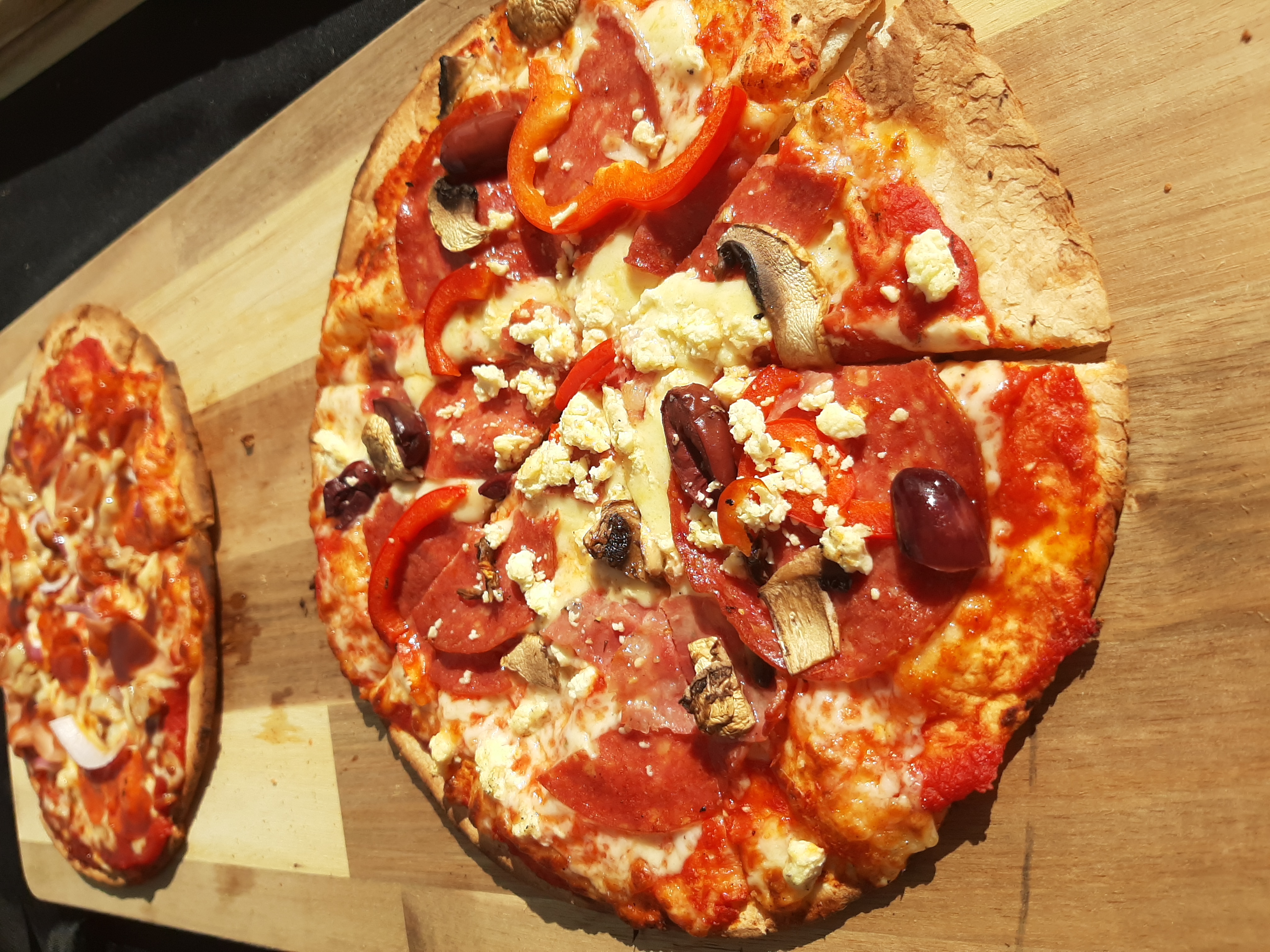 Riverside Woodfired Pizza SupplierHero Wedding Caterers
