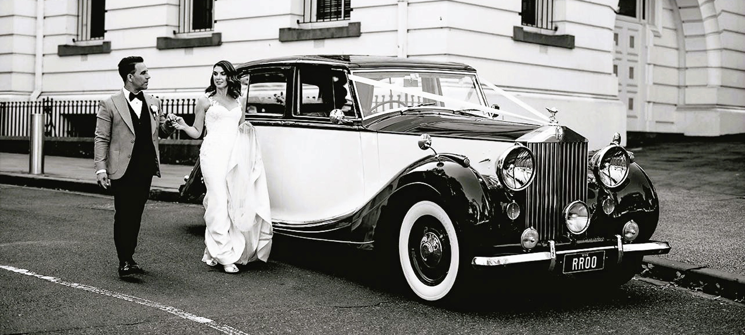 RR Classic Car Hire SupplierHero Wedding Cars