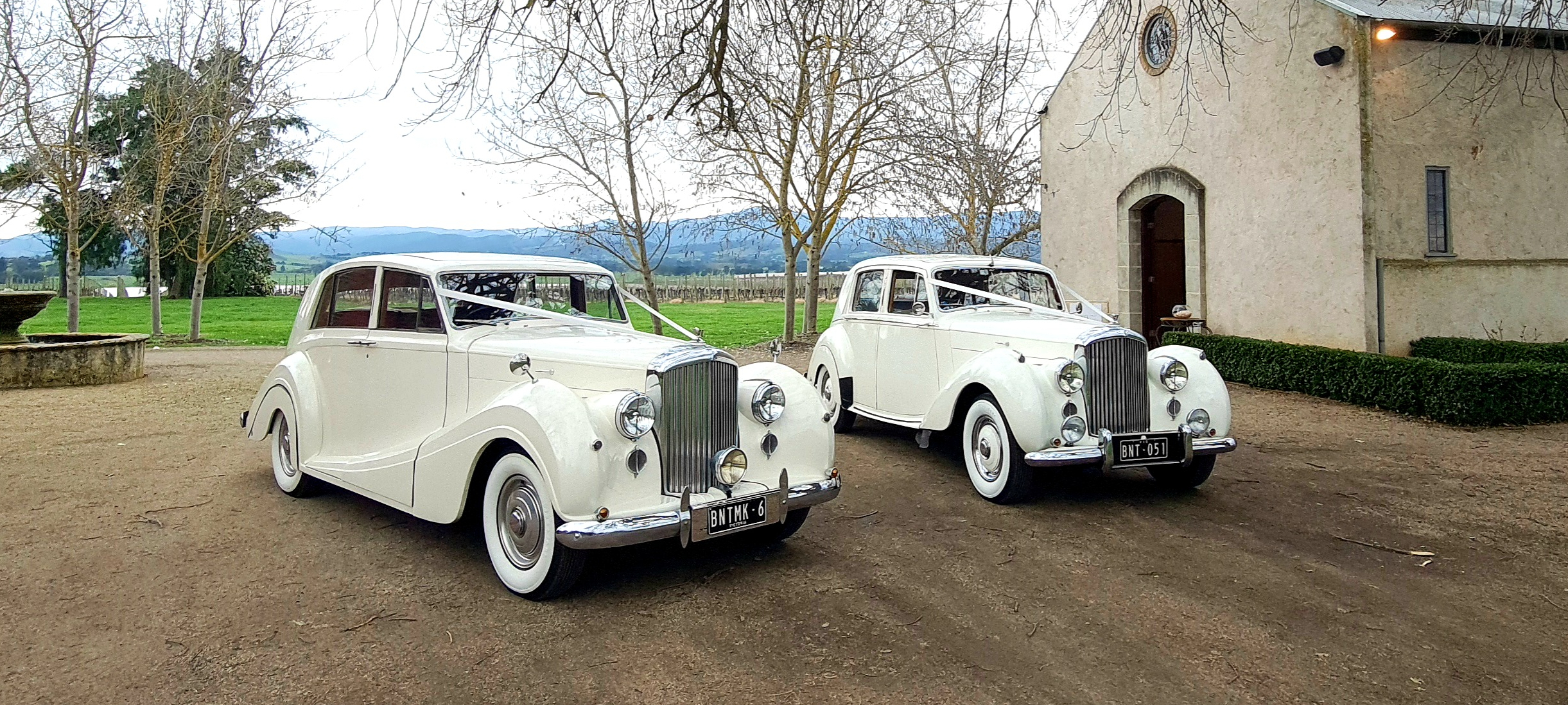 RR Classic Car Hire SupplierHero Wedding Cars