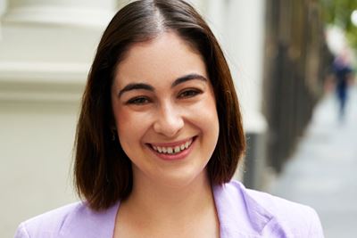 Sam Reedy Celebrant - Marriage Celebrant Clayton | Easy Weddings