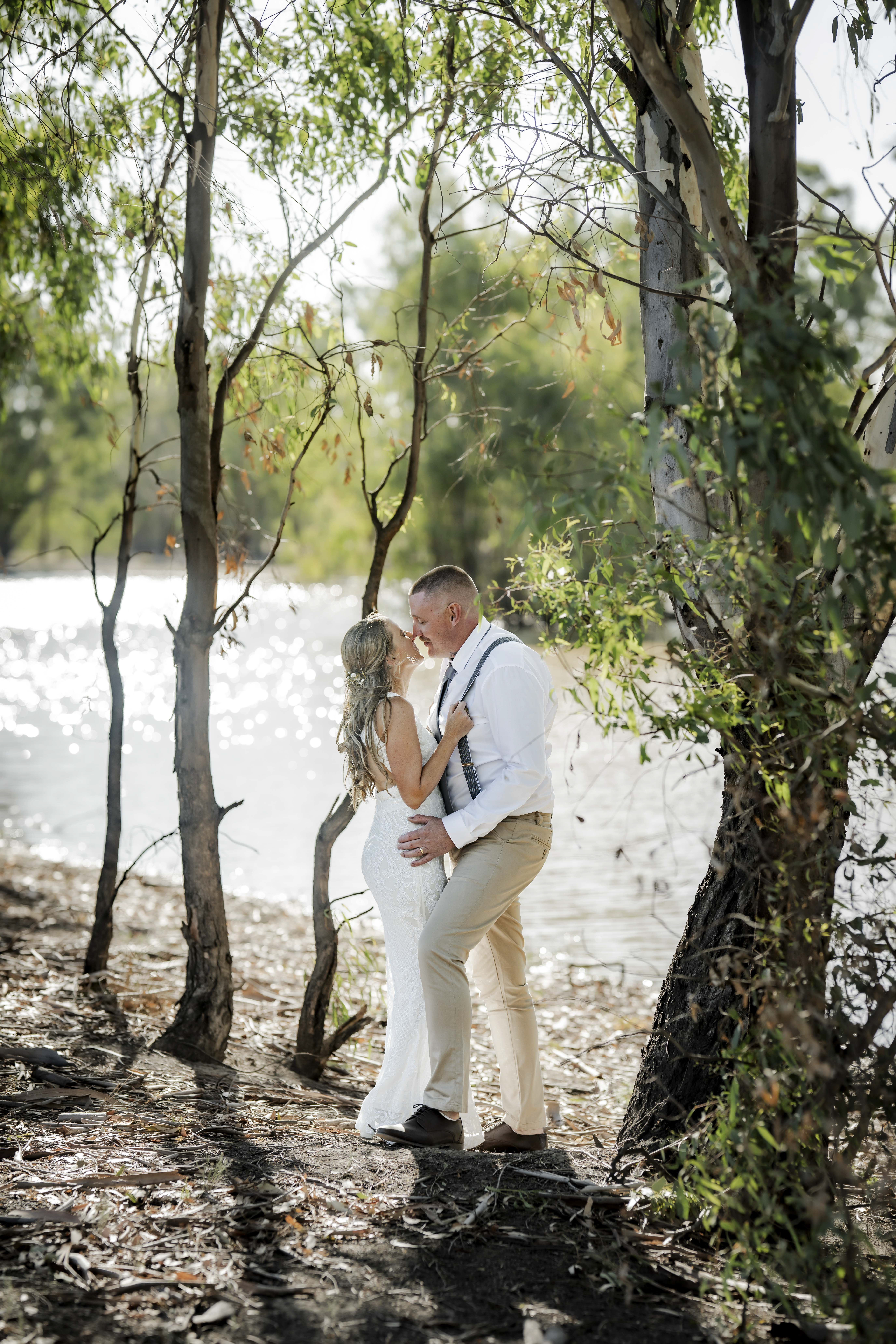 Shelley Anne Photography SupplierHero Wedding Photography