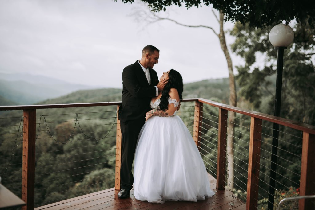 St Bernards Hotel Wedding Venues Mount Tamborine Easy Weddings