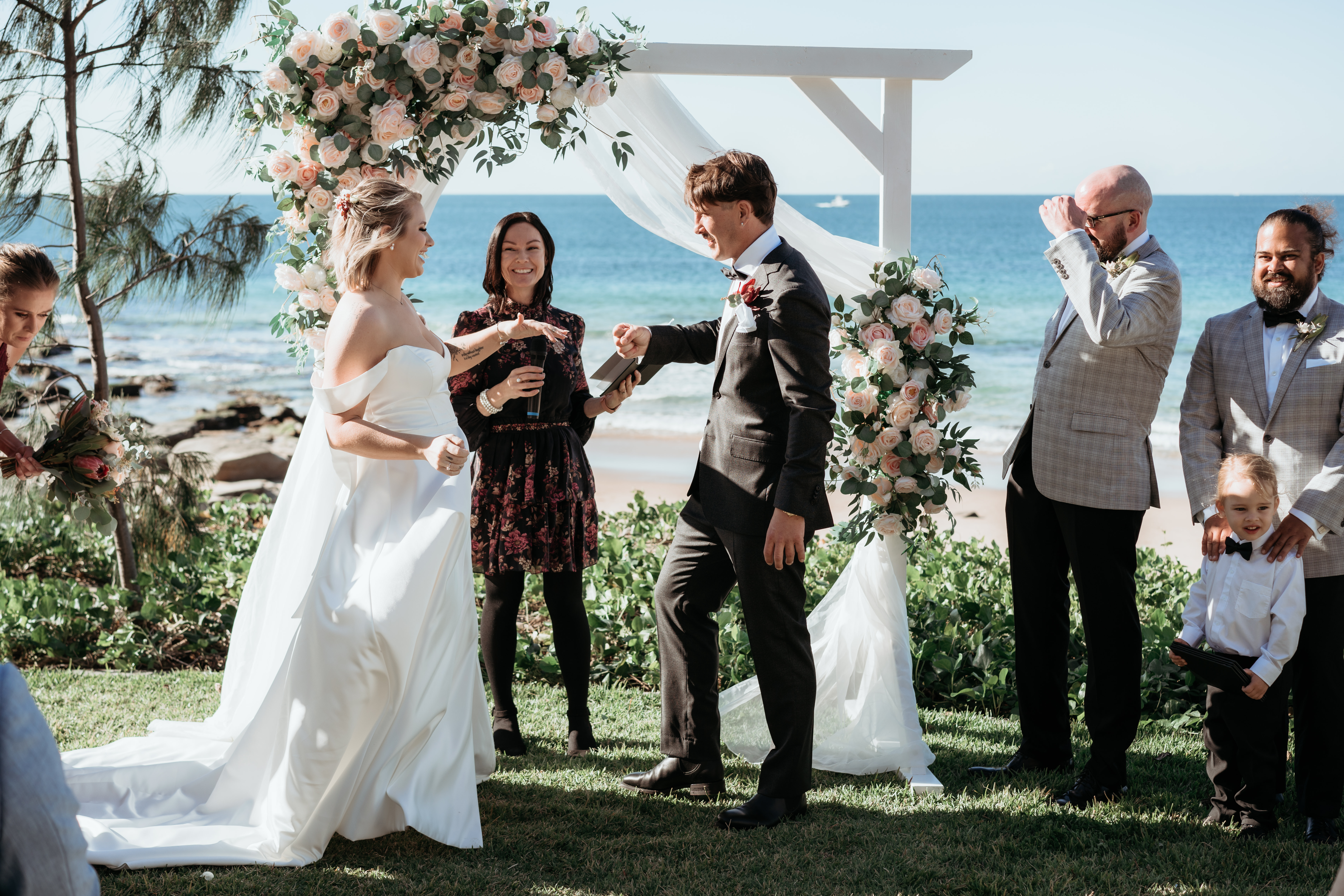 Stacey Morris - Celebrant & Wedding MC SupplierHero Marriage Celebrant