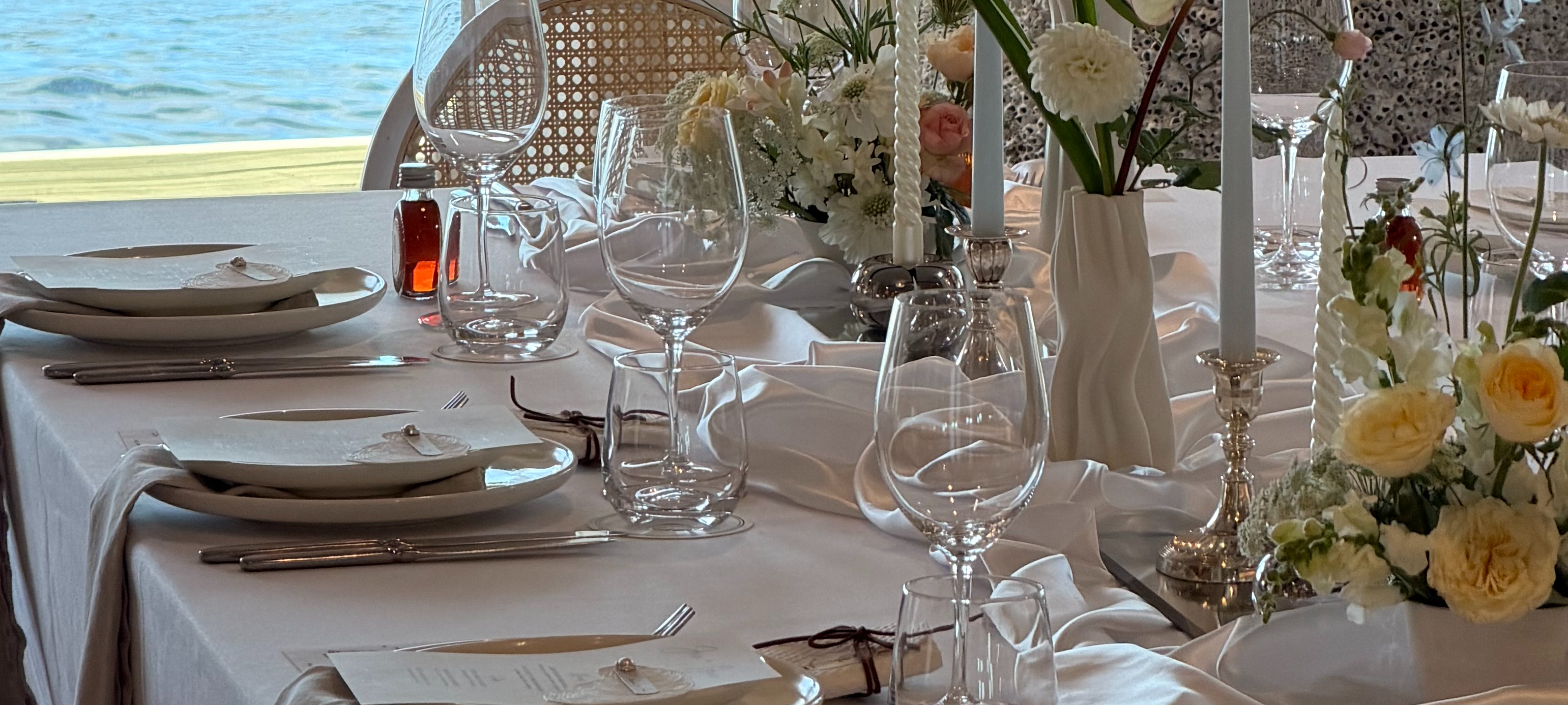 Style By Ebb SupplierHero Wedding Stylists