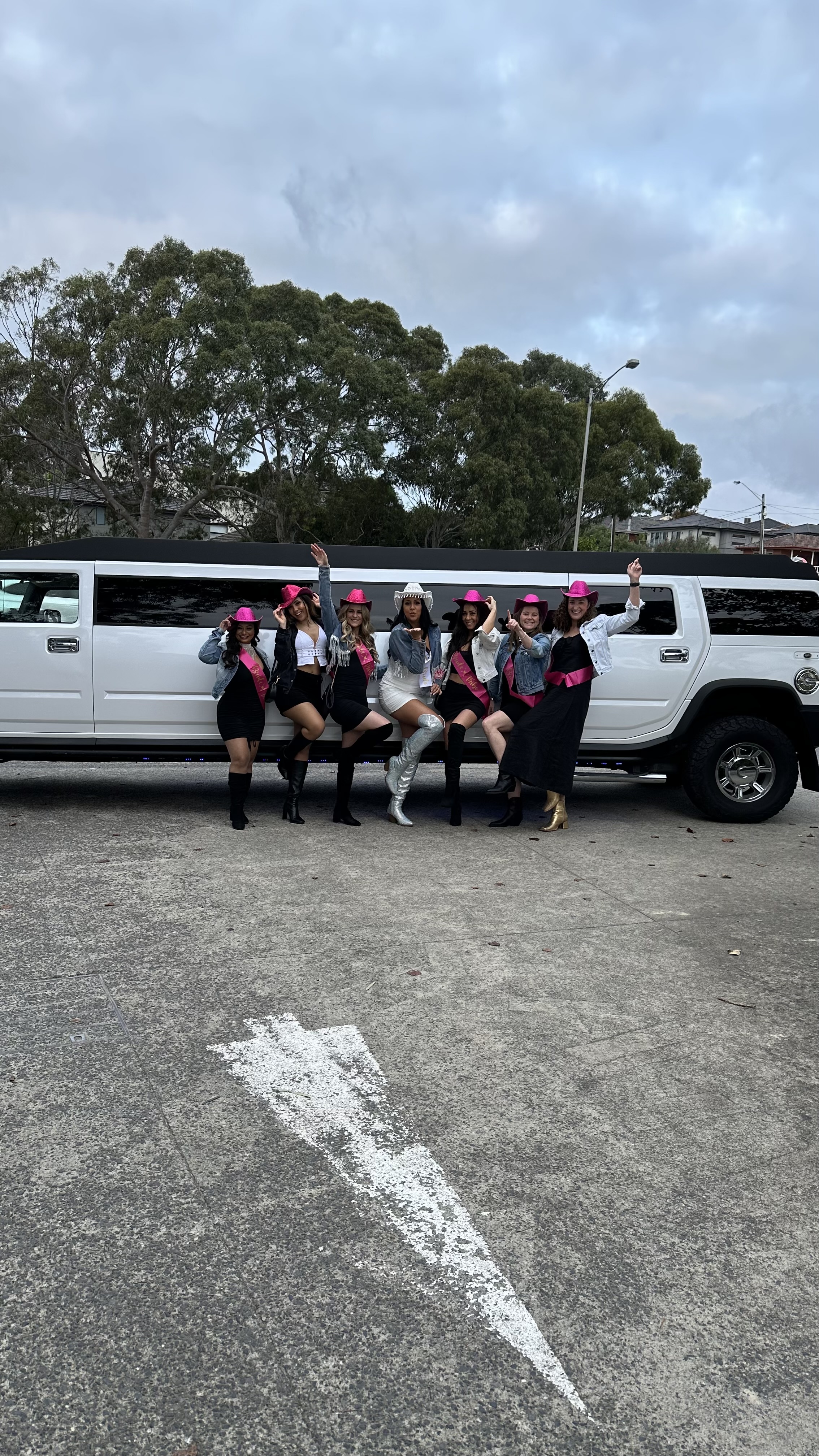 Superior Limousines SupplierHero Wedding Cars