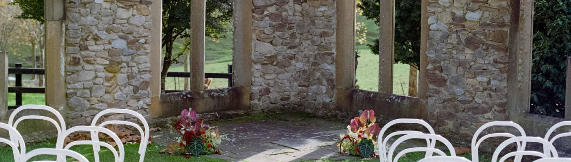 The Quirky Bunch SupplierHero Wedding Flowers