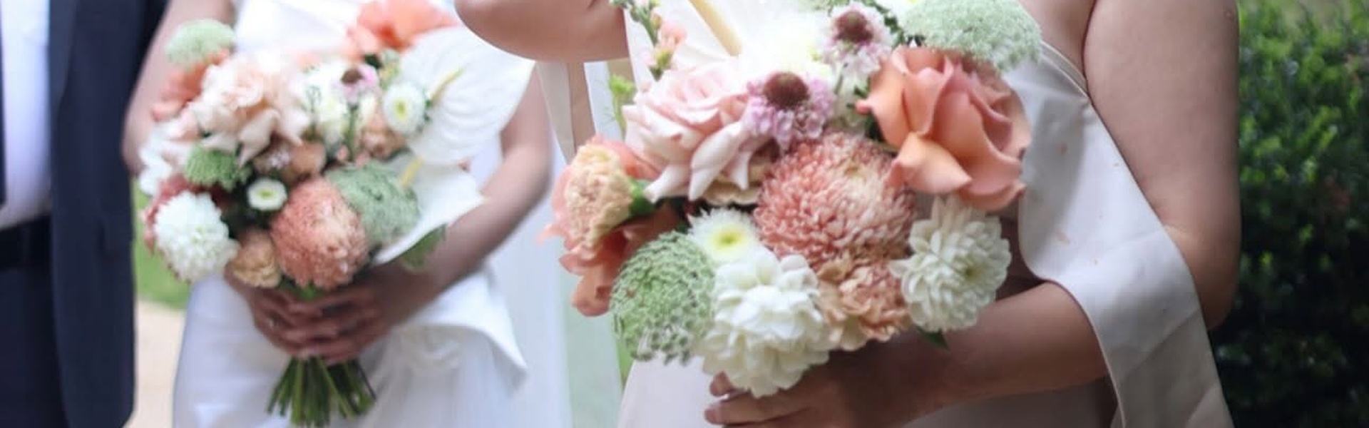 Three Little Flowers SupplierHero Wedding Flowers