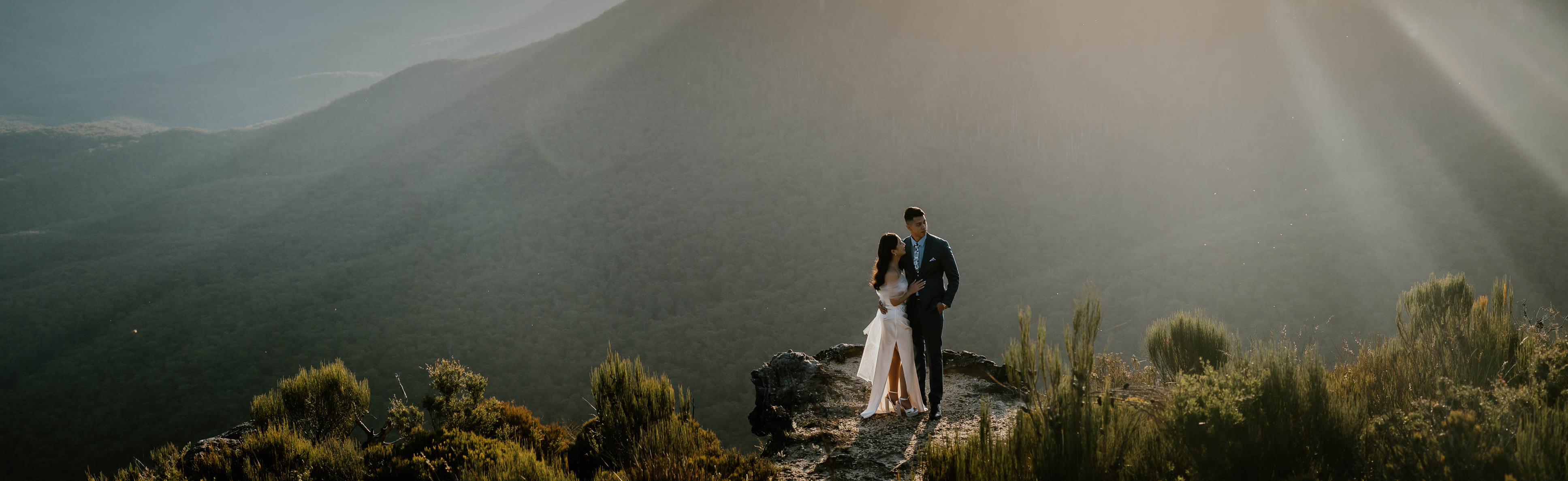 Two Peaches Photography SupplierHero Wedding Photography