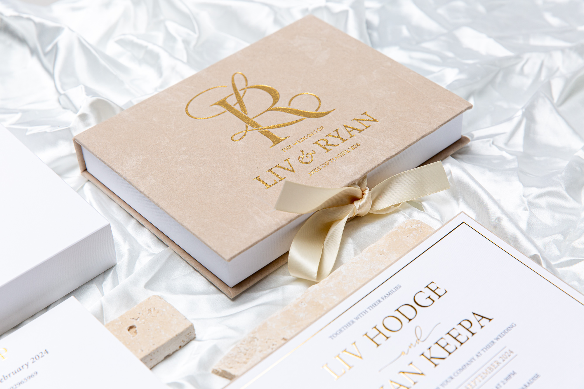 WalRay Invitations SupplierHero Wedding Invitations