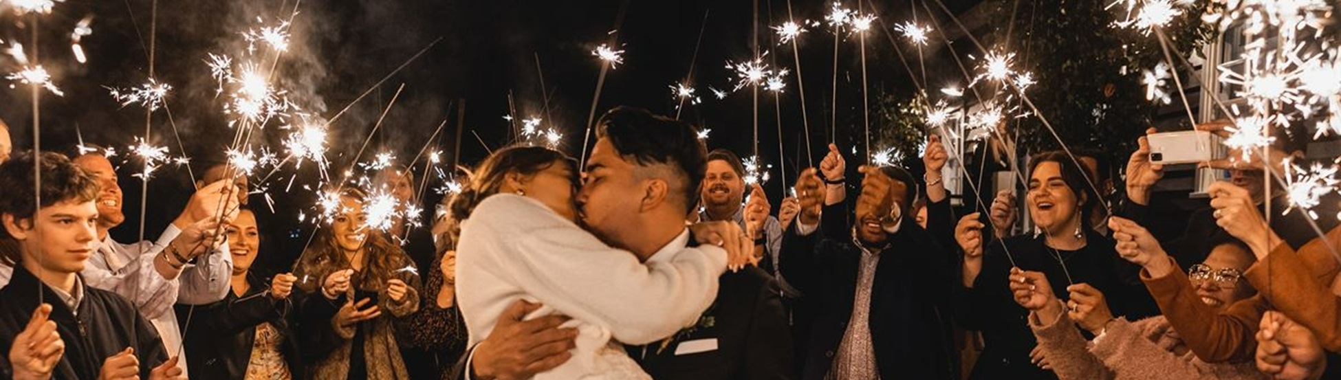 White Chapel Kalbar &amp; Black Hall Kalbar SupplierHero Wedding Venues