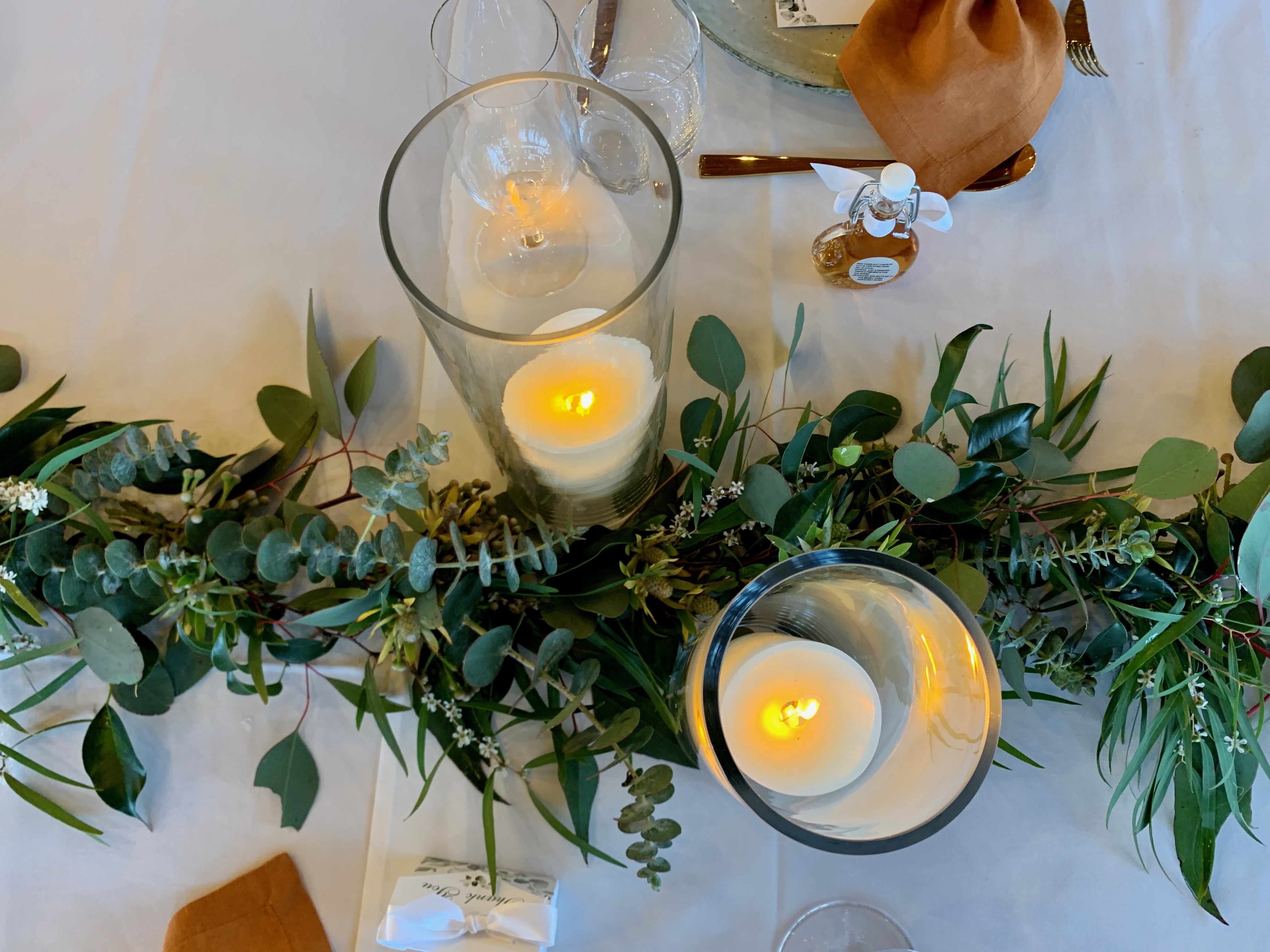 Wild Art Floral SupplierHero Wedding Flowers