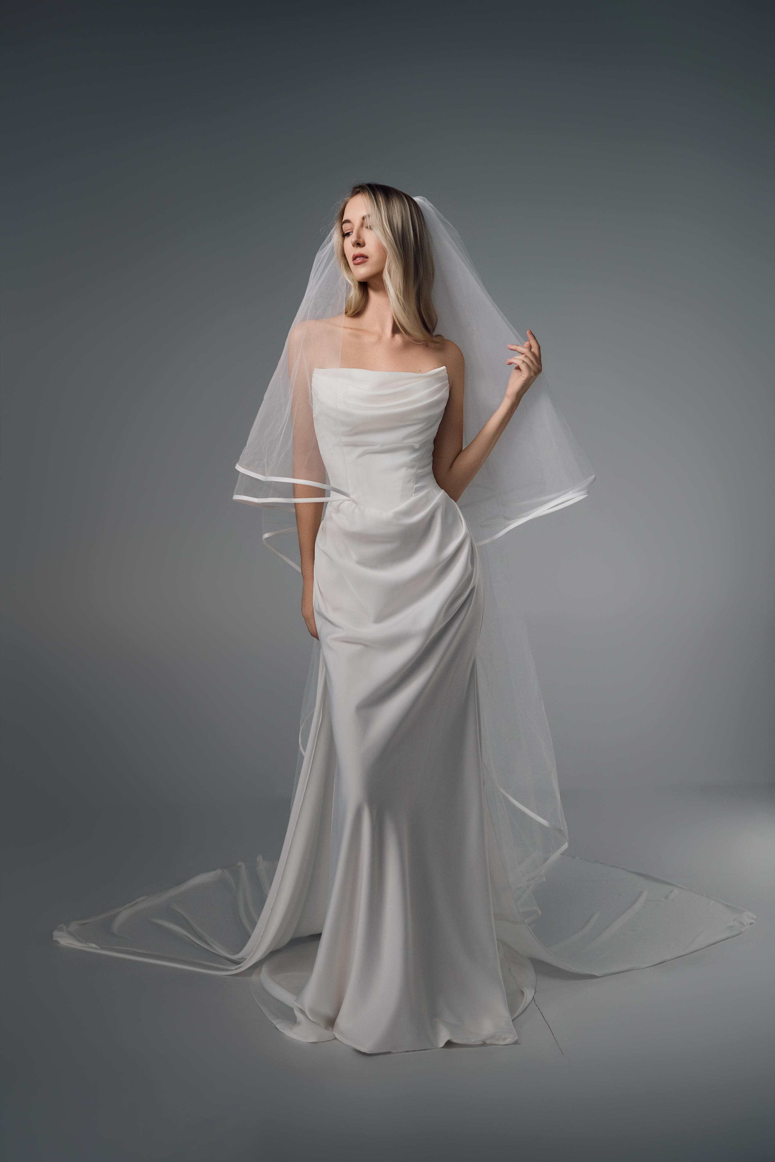 WL Bridal & Gown SupplierHero Wedding Dresses