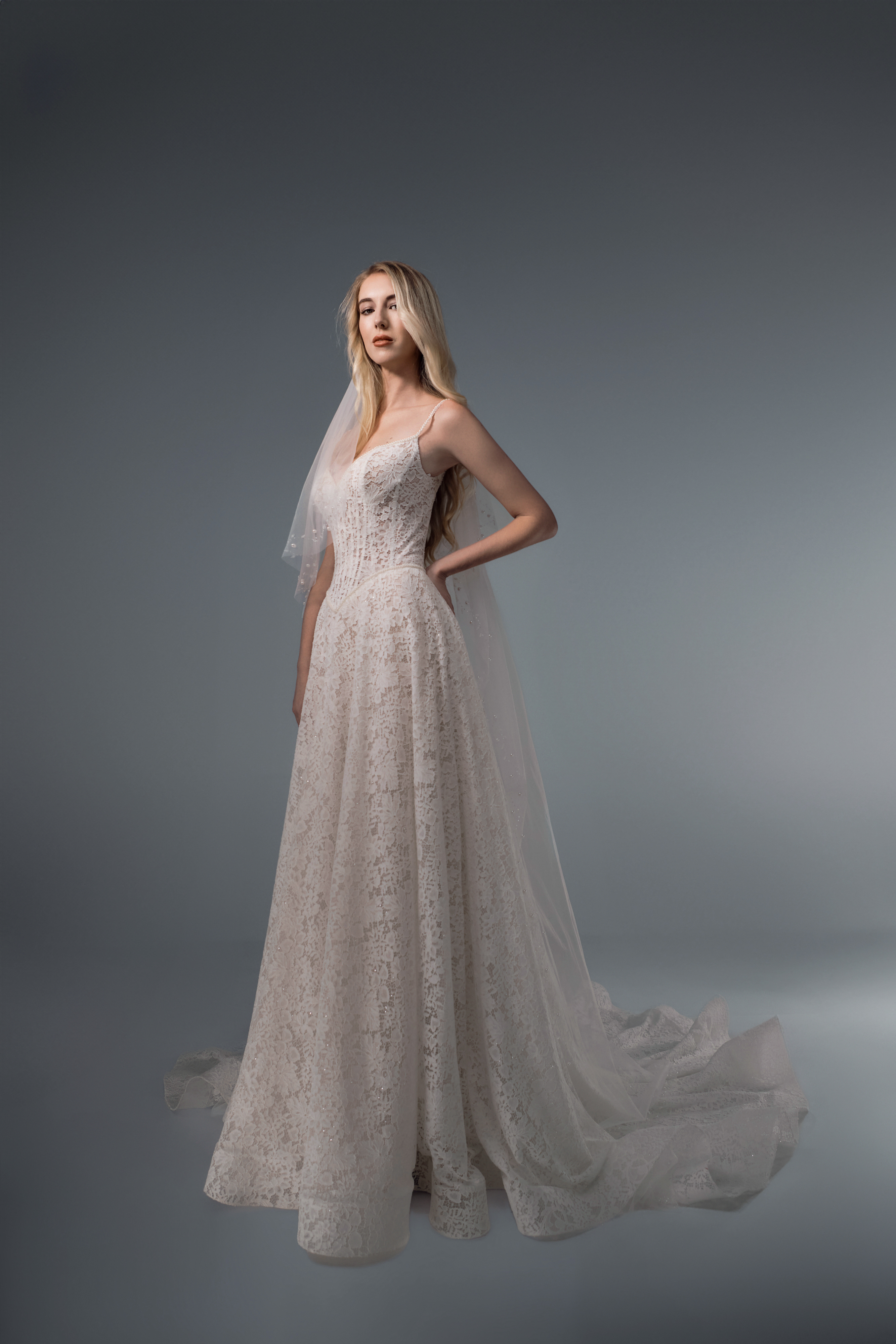 WL Bridal & Gown SupplierHero Wedding Dresses