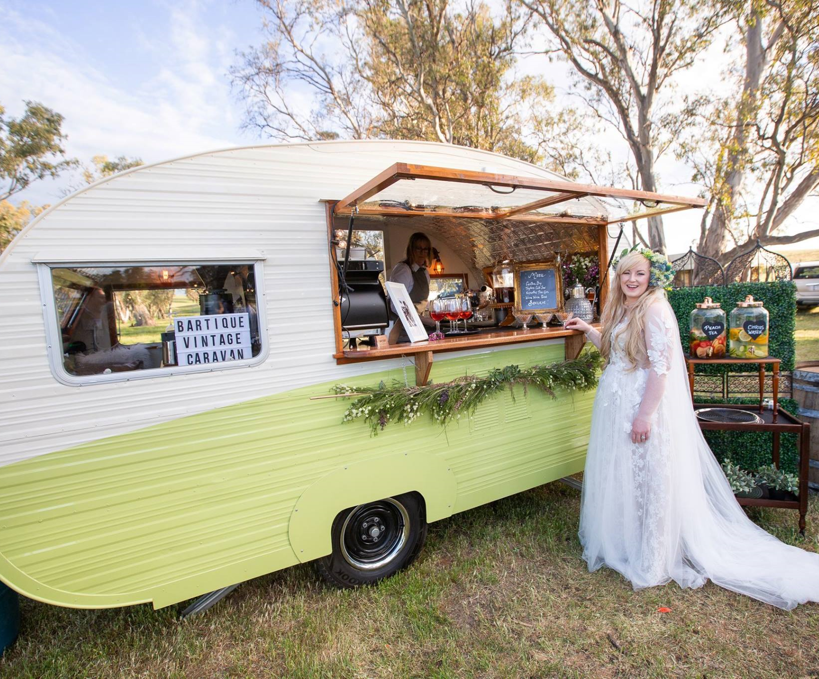 Bartique Vintage Caravan