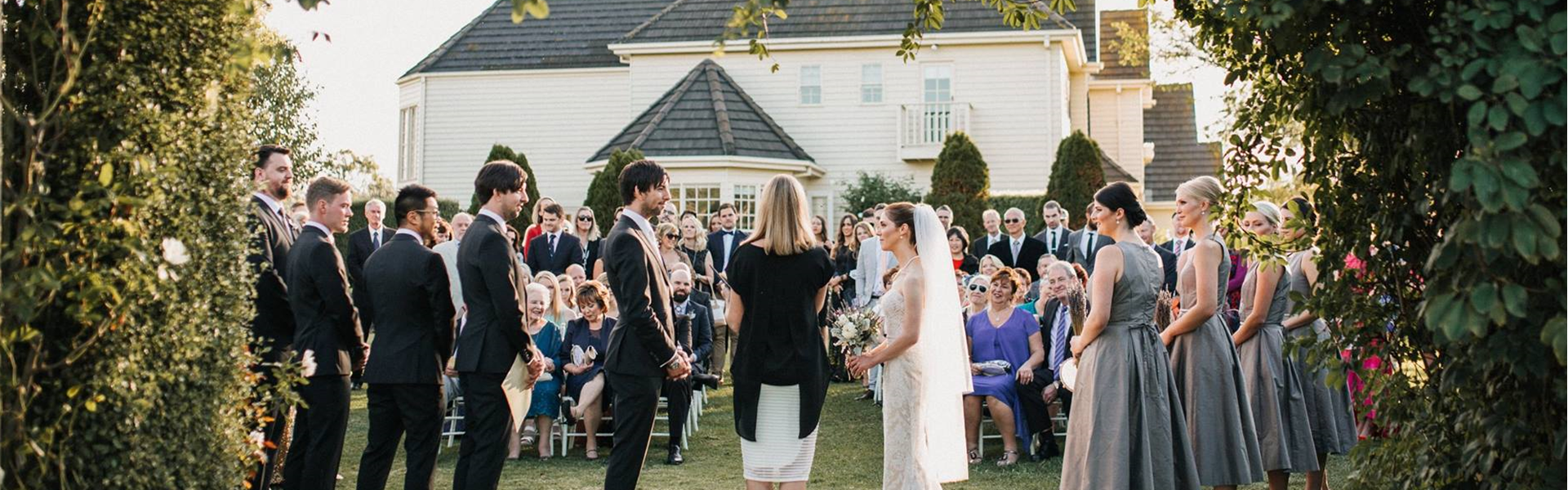  Civil Celebrant Felicity - Creating Memories