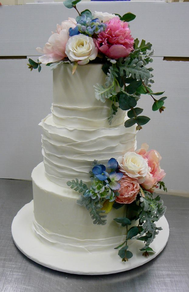 Country Cakes Bendigo Wedding Cakes Bendigo Easy Weddings