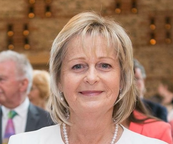 Heather Chaplin-Alomes - Marriage Celebrant