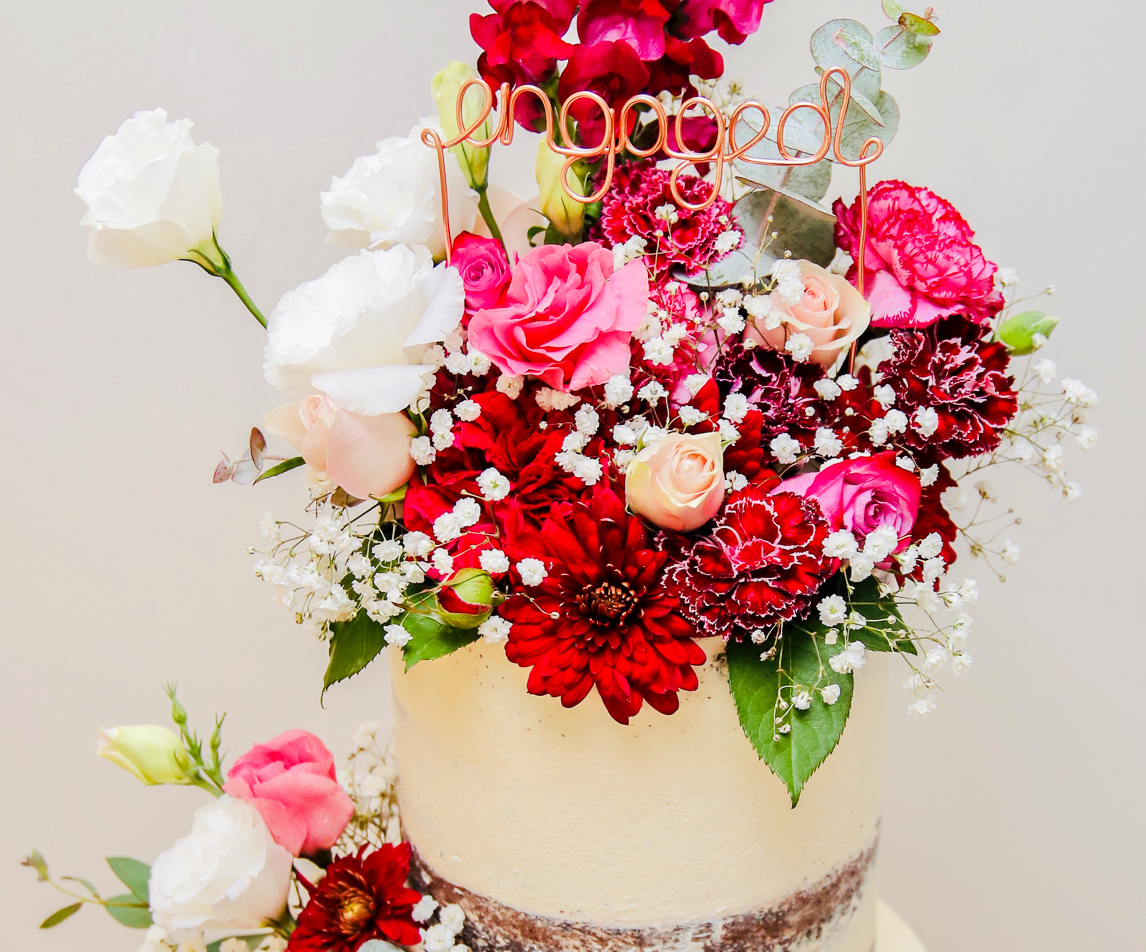 Picket Fence Cake Design