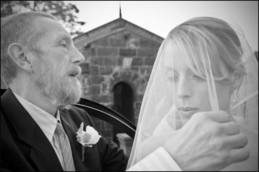 Photographer Ernest Gal Wedding Photography Hampton East Easy Weddings