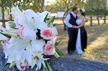 Floral Solutions Wedding Flowers Yeppoon Easy Weddings