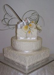 Amy Hawking Creative Cake Designs Wedding Cakes Shepparton Easy Weddings